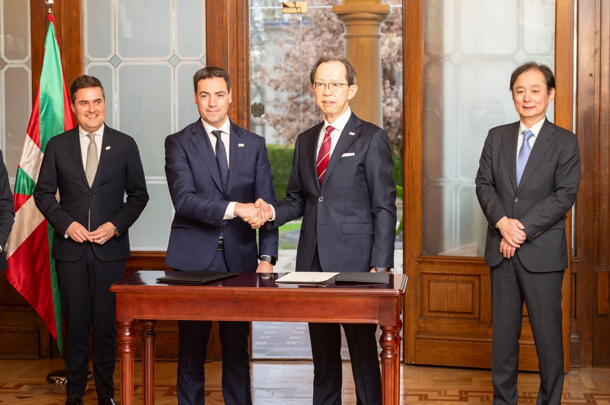 Imanol Pradales: «Euskadi eta Fukushima bat gatoz teknologia garbietan nazioarteko erreferente izateko anbizioarekin eta potentzialarekin»