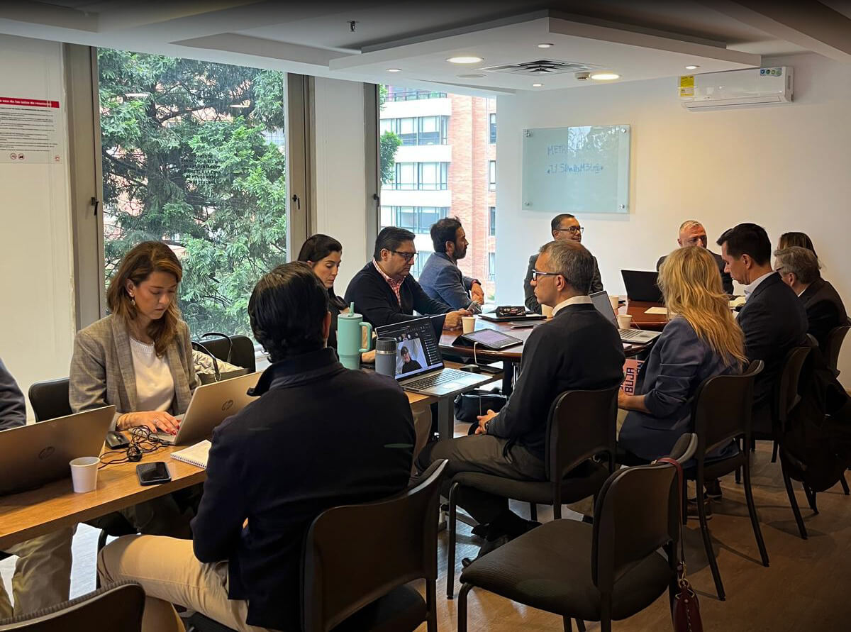 Euskadik Bogotako Metroaren 2. Lineako aukera industrialak aztertu ditu