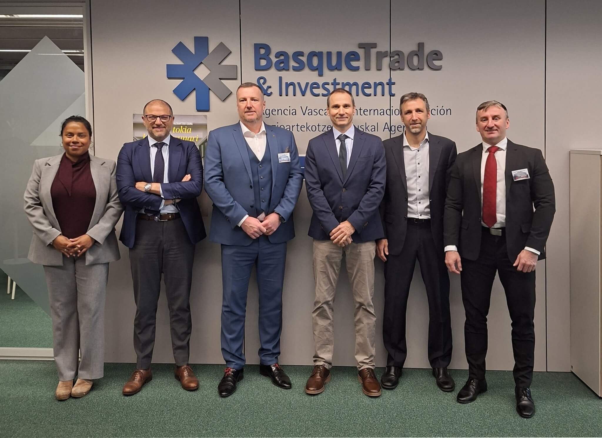 El grupo siderúrgico checo Třinecké železárny conoce de primera mano la oferta tecnológica de empresas vascas