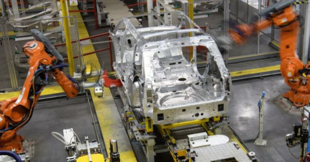 Jaguar Land Rover detendrá su producción durante una semana adicional en abril por la incertidumbre ante el Brexit