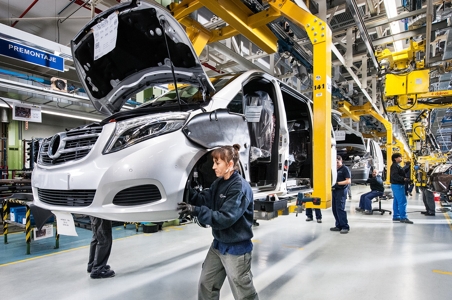 El Brexit puede costar millones de euros anuales a los fabricantes de coches en Europa