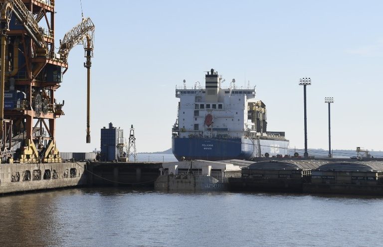 Uruguay fija meta de bajar costos logísticos