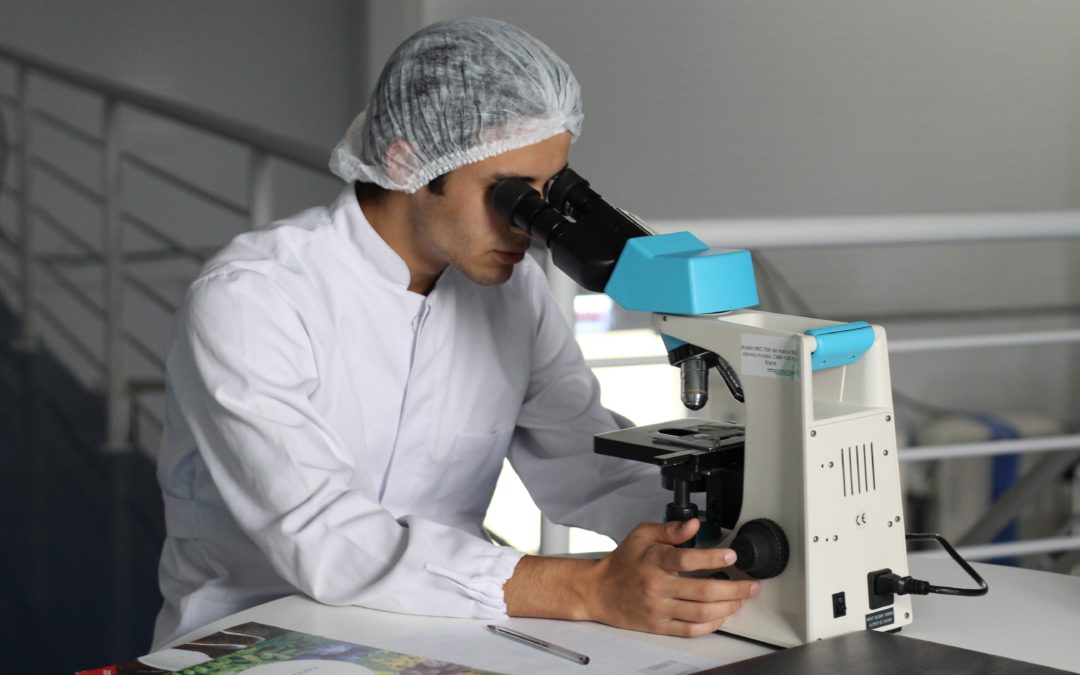 Innovaciones de biofabricación en terapias celulares y genéticas en el Reino Unido y Canadá
